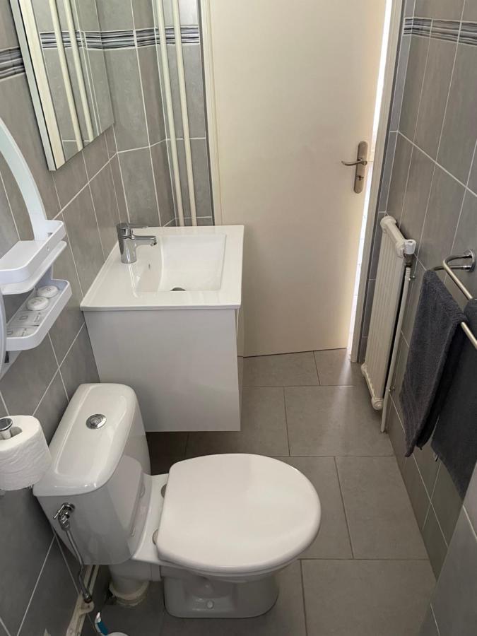 Motel Esterel Mandelieu Eksteriør bilde